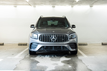 Продажа Mercedes-Benz GLB AMG I (X247) 35 AMG 2.0 AMT (306 л.с.) 2022 Серый в Автодом