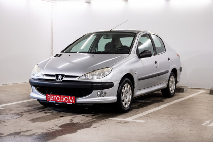 Продажа Peugeot 206 I 1.4 MT (75 л.с.) 2007 Серый в Автодом