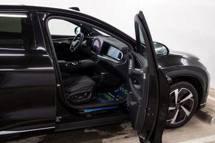 Продажа BYD Sea Lion 07 I 0.0 AT (313 л.с.) 2025 Черный в Автодом