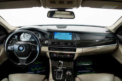 Продажа BMW 5 серии VI (F10/F11/F07) 530d xDrive 3.0 AT (258 л.с.) 2011 Белый в Автодом