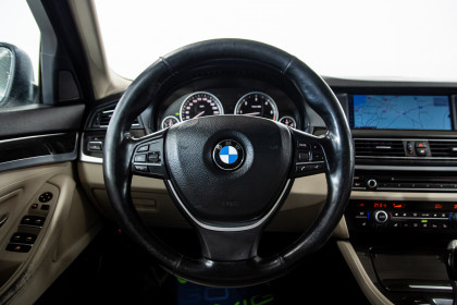 Продажа BMW 5 серии VI (F10/F11/F07) 530d xDrive 3.0 AT (258 л.с.) 2011 Белый в Автодом