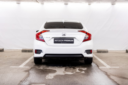 Продажа Honda Civic X 1.5 CVT (174 л.с.) 2018 Белый в Автодом