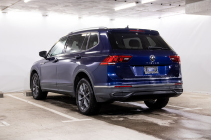 Продажа Volkswagen Tiguan II Рестайлинг 2.0 AT (184 л.с.) 2022 Синий в Автодом