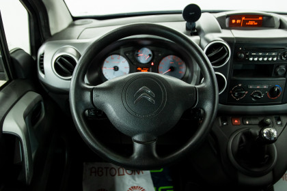Продажа Citroen Berlingo II Рестайлинг 2 1.6 MT (99 л.с.) 2017 Серебристый в Автодом
