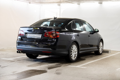 Продажа Volkswagen Jetta V 2.0 AMT (200 л.с.) 2005 Черный в Автодом
