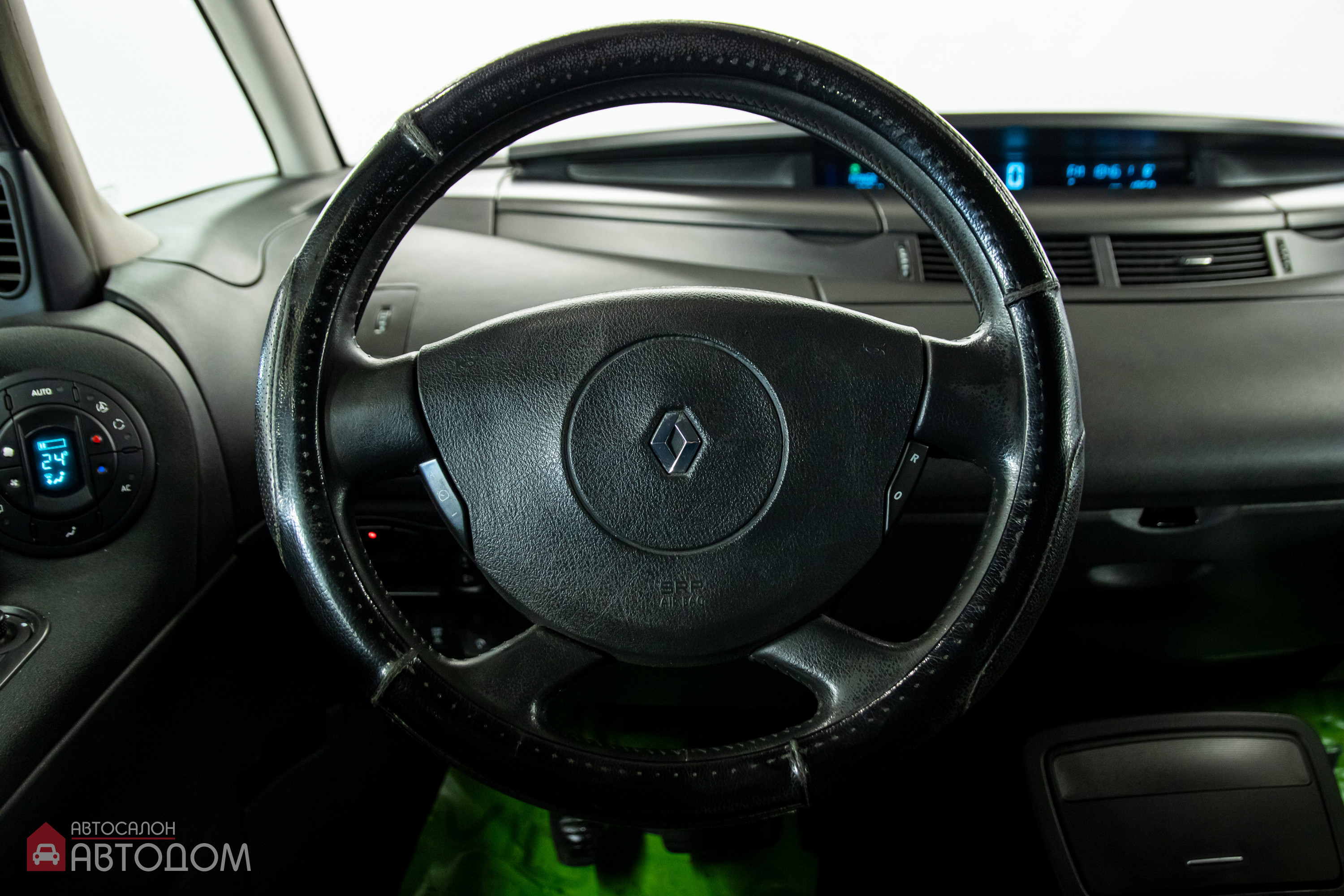  Espace