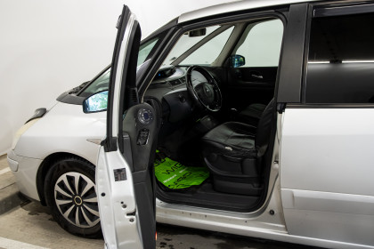 Продажа Renault Espace IV Рестайлинг Grand 2.0 MT (150 л.с.) 2007 Серебристый в Автодом