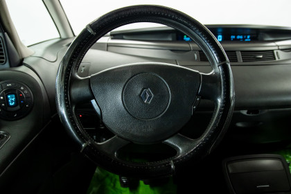 Продажа Renault Espace IV Рестайлинг Grand 2.0 MT (150 л.с.) 2007 Серебристый в Автодом