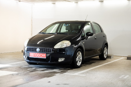 Продажа Fiat Punto III Grande Punto 1.4 MT (77 л.с.) 2006 Черный в Автодом