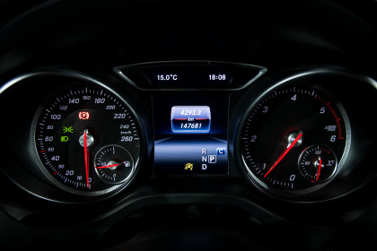 Продажа Mercedes-Benz CLA I (C117, X117) Рестайлинг 180 d 1.5 AMT (109 л.с.) 2017 Черный в Автодом