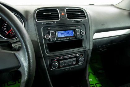 Продажа Volkswagen Golf VI 1.4 MT (80 л.с.) 2009 Белый в Автодом