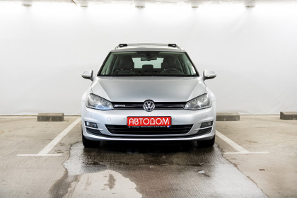 Продажа Volkswagen Golf VII 6-speed 1.6 MT (110 л.с.) 2016 Серебристый в Автодом