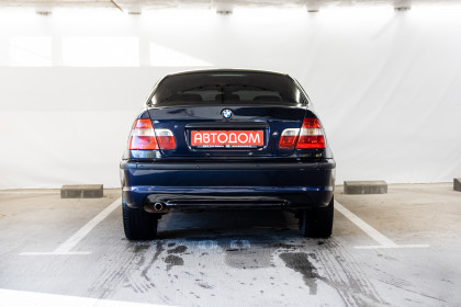 Продажа BMW 3 серии IV (E46) Рестайлинг 318i 2.0 MT (143 л.с.) 2003 Синий в Автодом