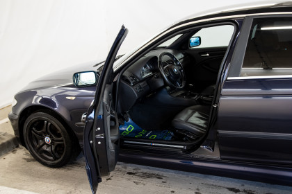 Продажа BMW 3 серии IV (E46) Рестайлинг 318i 2.0 MT (143 л.с.) 2003 Синий в Автодом