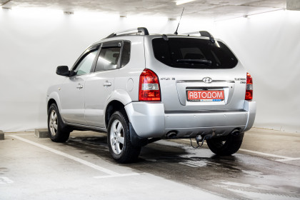 Продажа Hyundai Tucson I 2.0 MT (112 л.с.) 2005 Серебристый в Автодом