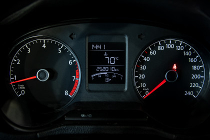 Продажа Volkswagen Polo V Рестайлинг 1.6 MT (110 л.с.) 2016 Серый в Автодом
