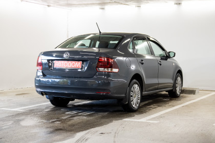 Продажа Volkswagen Polo V Рестайлинг 1.6 MT (110 л.с.) 2016 Серый в Автодом