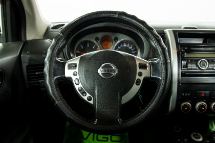 Продажа Nissan X-Trail II 2.0 MT (150 л.с.) 2010 Серый в Автодом