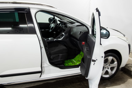 Продажа Peugeot 3008 I 1.6 MT (112 л.с.) 2012 Белый в Автодом