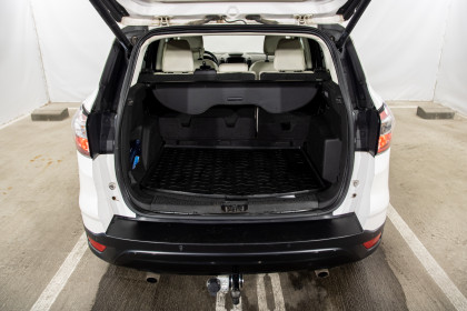Продажа Ford Escape III Рестайлинг 1.5 AT (182 л.с.) 2018 Белый в Автодом