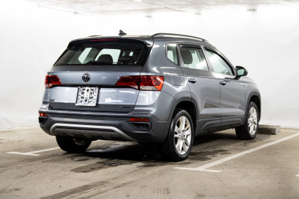 Продажа Volkswagen Taos I 1.5 AMT (158 л.с.) 2023 Серый в Автодом