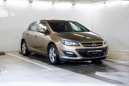 Продажа Opel Astra J Рестайлинг 1.6 AT (115 л.с.) 2013 Коричневый в Автодом