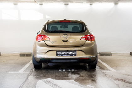 Продажа Opel Astra J Рестайлинг 1.6 AT (115 л.с.) 2013 Коричневый в Автодом