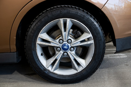 Продажа Ford C-MAX II Grand 1.6 MT (125 л.с.) 2014 Коричневый в Автодом