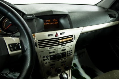 Продажа Opel Astra H Рестайлинг 1.9 AT (120 л.с.) 2007 Черный в Автодом