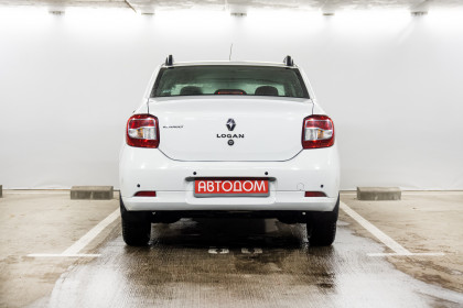 Продажа Renault Logan II 1.6 MT (102 л.с.) 2017 Белый в Автодом