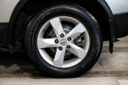 Продажа Nissan Qashqai I Рестайлинг 1.6 MT (114 л.с.) 2010 Серый в Автодом