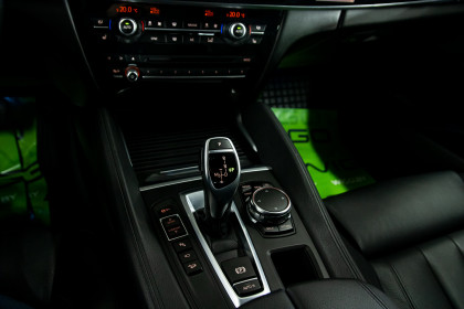 Продажа BMW X6 II (F16) 40d 3.0 AT (313 л.с.) 2016 Черный в Автодом