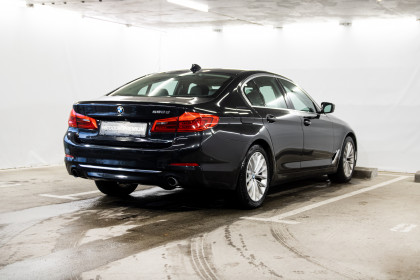 Продажа BMW 5 серии VII (G30/G31/G38) 520d 2.0 AT (190 л.с.) 2019 Черный в Автодом