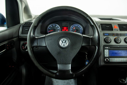 Продажа Volkswagen Touran I Рестайлинг 1.6 MT (102 л.с.) 2008 Синий в Автодом