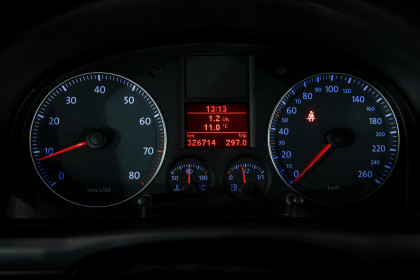 Продажа Volkswagen Touran I Рестайлинг 1.6 MT (102 л.с.) 2008 Синий в Автодом