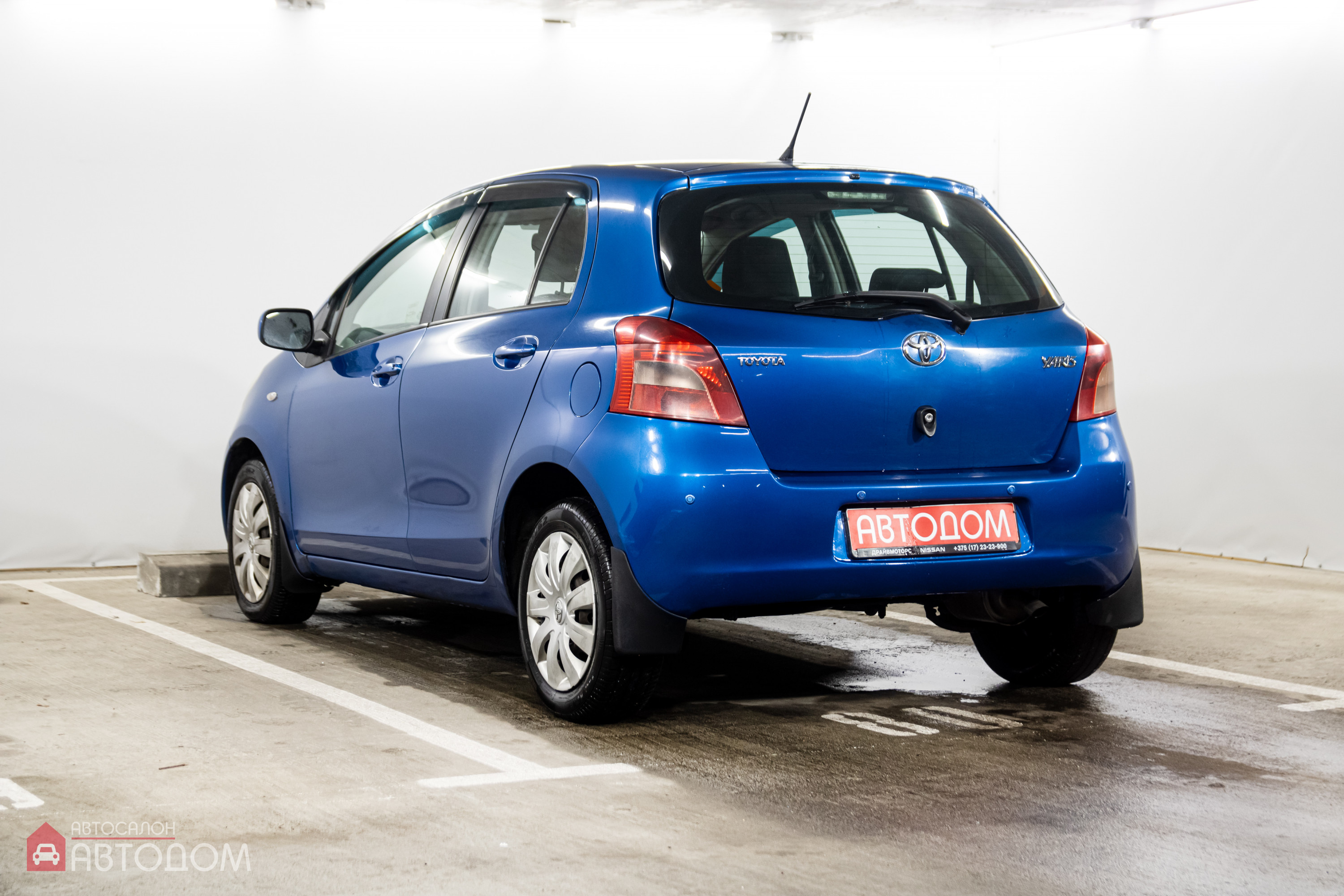 Yaris