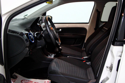 Продажа Volkswagen up! I 1.0 MT (60 л.с.) 2014 Белый в Автодом