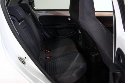 Продажа Volkswagen up! I 1.0 MT (60 л.с.) 2014 Белый в Автодом