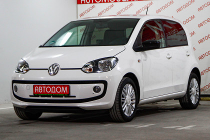 Продажа Volkswagen up! I 1.0 MT (60 л.с.) 2014 Белый в Автодом