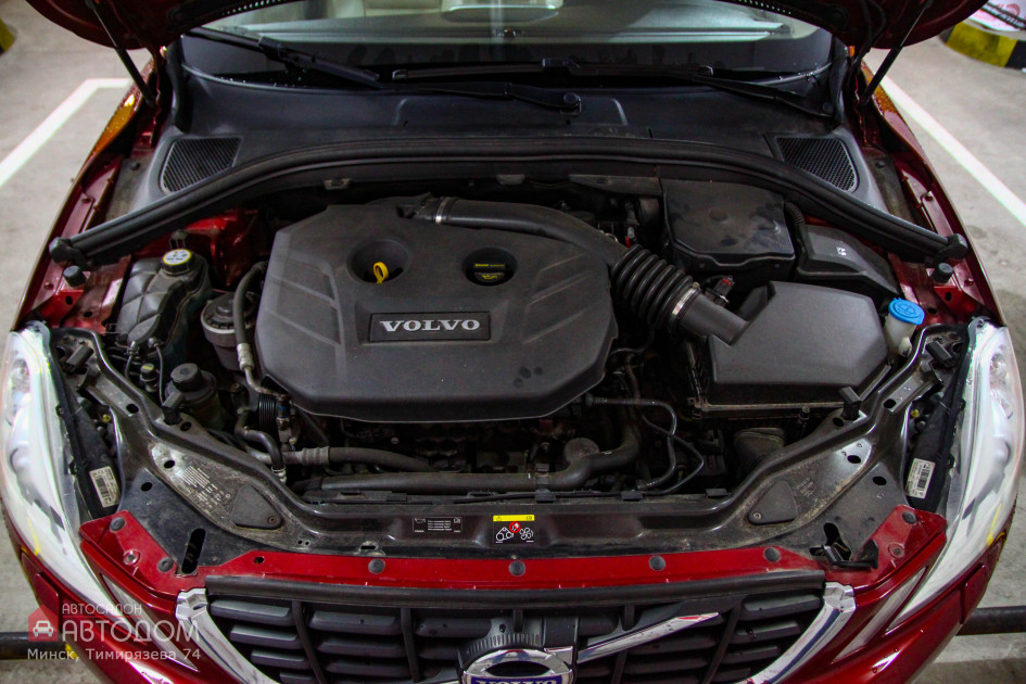 Продажа Volvo XC60 I 2.0 AMT (203 л.с.) 2011 Красный в Автодом