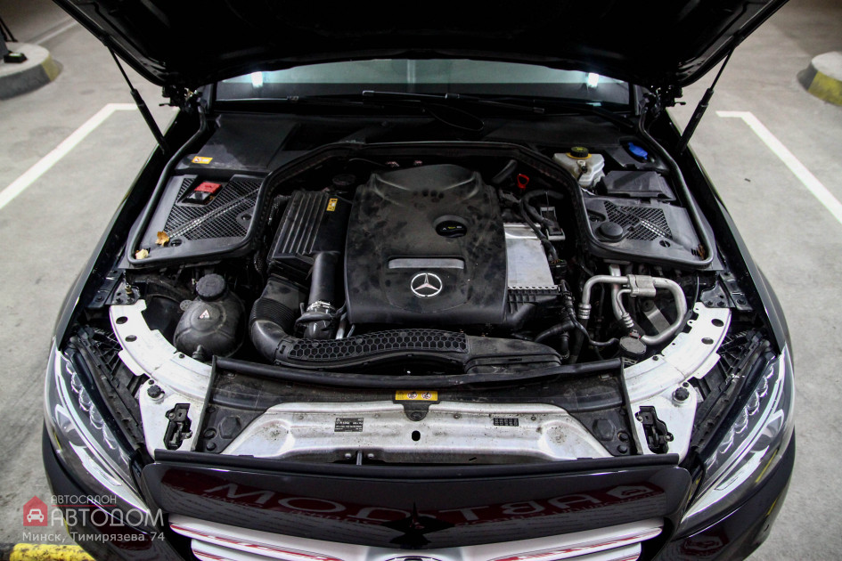 Продажа Mercedes-Benz C-Класс IV (W205) 180 1.6 AT (156 л.с.) 2015 Черный в Автодом