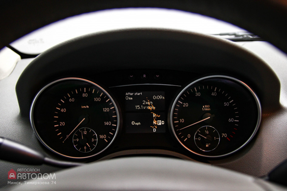 Продажа Mercedes-Benz M-Класс I (W163) Рестайлинг 350 3.7 AT (235 л.с.) 2005 Черный в Автодом