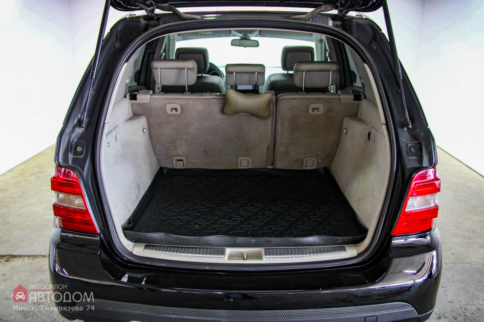 Продажа Mercedes-Benz M-Класс I (W163) Рестайлинг 350 3.7 AT (235 л.с.) 2005 Черный в Автодом