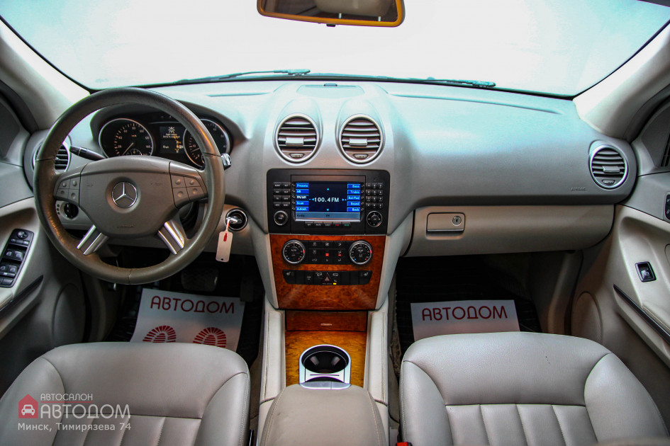 Продажа Mercedes-Benz M-Класс I (W163) Рестайлинг 350 3.7 AT (235 л.с.) 2005 Черный в Автодом