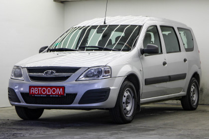 Продажа LADA (ВАЗ) Largus I 1.6 MT (105 л.с.) 2013 Серебристый в Автодом