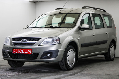 Продажа LADA (ВАЗ) Largus I 1.6 MT (105 л.с.) 2014 Серебристый в Автодом