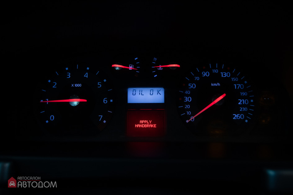 Продажа Renault Laguna II Рестайлинг 1.6 MT (112 л.с.) 2006 Серебристый в Автодом